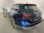 Volkswagen Passat Variant 1.4 TSI PHEV GTE / AUTOMAAT/ PANO/ TREKHAAK/ MEMORY SEAT/ ERGO COMFORT/ STUUR+STOELVERWARM./ PARK.SENSOR.V+A/ CAMERA/ ELEK.KLEP/ KEYLESS/ DODEHOEK/ HEAD-UP/ ACC/ APP-CONNECT/ DAB/ NAVI/ LED/ ISOFIX/ 18'' LMV