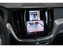 Volvo XC60 T6 Plug-in hybrid AWD Plus Dark | Trekhaak | Verwarmbare voorstoelen+stuurwiel+achterbank | Premium audio by Harman Kardon | Rondom zichtcamera