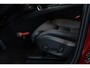 Volvo XC60 T6 Plug-in hybrid AWD Plus Dark | Trekhaak | Verwarmbare voorstoelen+stuurwiel+achterbank | Premium audio by Harman Kardon | Rondom zichtcamera