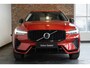 Volvo XC60 T6 Plug-in hybrid AWD Plus Dark | Trekhaak | Verwarmbare voorstoelen+stuurwiel+achterbank | Premium audio by Harman Kardon | Rondom zichtcamera