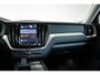 Volvo XC60 T6 Plug-in hybrid AWD Plus Dark | Trekhaak | Verwarmbare voorstoelen+stuurwiel+achterbank | Premium audio by Harman Kardon | Rondom zichtcamera