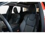 Volvo XC60 T6 Plug-in hybrid AWD Plus Dark | Trekhaak | Verwarmbare voorstoelen+stuurwiel+achterbank | Premium audio by Harman Kardon | Rondom zichtcamera