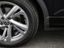 Volkswagen T-Roc 1.0TSI/110PK R-Line Navigatie · Apple/Android Car Play · Camera + Parkeersensoren · Garantie t/m 03-02-2028 of 100000km.