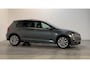 Volkswagen Golf 1.5 TSI 150pk Highline Panoramadak Alcantara Stoelverwarming Camera