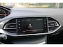 Peugeot 308 SW 1.2 PureTech Allure | PANO | CARPLAY | CLIMA | CRUISE | TREKHAAK | MOOIE GOED ONDERHOUDEN AUTO |
