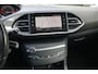 Peugeot 308 SW 1.2 PureTech Allure | PANO | CARPLAY | CLIMA | CRUISE | TREKHAAK | MOOIE GOED ONDERHOUDEN AUTO |