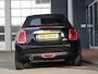 MINI Cooper Mini Cabrio 1.5 Chili Serious Business | Compleet nieuw cabriodak | Achteruitrijcamera | Lichtmetalen velgen | Navigatiesysteem | Climate control | Lederen bekleding | Stoelverwarming | Keyless entry en start