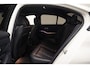 BMW 3-Serie 320e M-Sport Aut. [ Laser-Light Sfeerverlichting Stoelverwarming ]