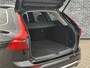Volvo XC60 2.0 T6 Plug-in hybrid AWD Inscription Expression | Trekhaak | Adaptieve Cruise Control | Panoramadak | Lederen bekleding | Stoel-/Stuurverwarming | Parkeerverwarming | Parkeercamera |