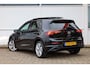 Volkswagen Golf 1.5 eHybrid 204pk Life Edition | Panoramadak | Stoel & Stuurverwarming | Trekhaak