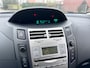 Toyota Yaris 1.3 VVTi Terra Airco*LM velgen*Dealer onderhouden*APK*Elektrische ramen*