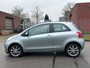 Toyota Yaris 1.3 VVTi Terra Airco*LM velgen*Dealer onderhouden*APK*Elektrische ramen*