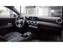 Mercedes-Benz A-klasse 180 Business Solution | Trekhaak | Stoelverwarming | Widescreen | Achteruitrijcamera |