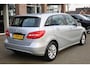 Mercedes-Benz B-klasse 180 Ambition STOELVERW. XENON CRUISE CLIMA NAVI BT-TELEFOONVERB. 2XPDC LMV