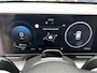 Hyundai Kona 1.6 GDI HEV Premium | Apple Carplay/Android Auto | Elektrische verstelbare stoelen met geheugen | Stoel/stuur verwarming | Elektrische achterklep | 360 graden camera |