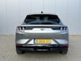 Ford Mustang Mach-E AWD 75 kWh / SOH 94,5 % / Navigatie / Panoramadak / Achterklep Elektrisch / Cruise Control Adaptief / Climate Control / Bang & Olufsen sound / Lederen bekleding