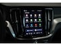 Volvo V60 T6 Plug-in hybrid AWD Plus Dark | Lederen Bekleding | Google Infotainment | Parkeercamera | Parkeersensoren voor + achter | Stoelverwarming | Stuurwielverwarming | Harman Kardon Premium Audio |