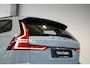 Volvo V60 T6 Plug-in hybrid AWD Plus Bright | Lederen Bekleding | Google Infotainment | Parkeercamera | Parkeersensoren voor + achter | Stoelverwarming | Stuurwielverwarming | Harman Kardon Premium Audio |