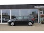 Opel Corsa 1.4 Favourite
