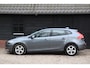 Volvo V40 1.6 D2 Kinetic Navigatie/Parkeersensor/Lmv