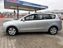 Hyundai i30 CW 1.6i Dynamic, climatronic, pdc, trekhaak, USB, AUX, isofix, nieuwe distributieset.