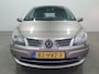 Renault Scenic 2.0-16V Tech Line PANO/NAVI/TRHAAK/PDC/CRUISE