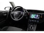 Toyota Auris 1.8 Hybrid Executive | Trekhaak | Navigatie | Stoelverwarming | Parkeersensoren voor/achter | Keyless | Cruise Control | Clima | Camera | Rijstrooksensor | 16 inch | Bluetooth