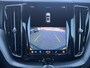Volvo XC60 2.0 T6 Plug-in hybrid 350 PK AWD Ultimate Dark Trekhaak Panoramadak Navi Camera Caplay Pilot Assist Harman Kardon Elek Stoelen Stoel + Stuur Verwarming Head- Up Getint Glas Long Range R-Design Michelin All-Season banden