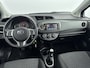 Toyota Yaris 1.3 VVT-i Aspiration | Parkeercamera | Metallic Lak | Lichtmetalen Velgen | NL-Auto | Pur