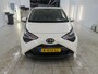 Toyota Aygo 1.0 VVT-i 72pk x-play | Navigatie via Apple CarPlay / Android auto | Camera | Airconditioning | 5 Deurs