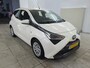 Toyota Aygo 1.0 VVT-i 72pk x-play | Navigatie via Apple CarPlay / Android auto | Camera | Airconditioning | 5 Deurs