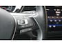 Volkswagen Touran 1.5 TSI 150PK 7-Zits DSG R-Line & Highline LED Keyless 17inch LM Stoel & Stuurverwarming *Unieke nette staat*