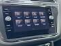 Volkswagen Tiguan 1.5 TSI 150pk DSG ACT Comfortline Business Navigatie Keyless Trekhaak Stoelverwarming