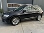 Volkswagen Tiguan 1.5 TSI 150pk DSG ACT Comfortline Business Navigatie Keyless Trekhaak Stoelverwarming