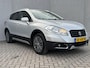 Suzuki S-Cross SX4 1.6 Exclusive / Trekhaak / Bluetooth / Airco / Cruise Control / Stoelverwarming / Keyless Entry&Go / All-Season banden