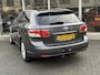 Toyota Avensis 1.8 VVT-i 147pk Automaat Business | Trekhaak, Parkeersensoren, Camera, Cruise control, 17inch