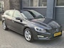 Volvo V60 2.4 D6 Twin Engine AWD Plug-in Hybrid | NAVI | STOEL.V | PDC | XENON | LEDER |