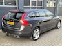 Volvo V60 2.4 D6 Twin Engine AWD Plug-in Hybrid | NAVI | STOEL.V | PDC | XENON | LEDER |