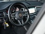 Porsche Macan 2.0 254PK | Panorama dak | Luchtvering | Trekhaak | RS Spyder Design Wheels | Stoelverwarming | Bose Sound