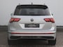 Volkswagen Tiguan 1.5 TSI R-Line | Adaptief onderstel | Elektrische klep | Achteruitrijcamera | Dodehoekdetectie | Stoelverwarming |