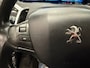 Peugeot 2008 1.2 PureTech Allure, NAVI/PDC, PANORAMA, CRUISE,