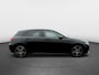 Mercedes-Benz A-klasse 180 Business Solution AMG Aut. | Panoramadak | SfeerLed