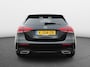 Mercedes-Benz A-klasse 180 Business Solution AMG Aut. | Panoramadak | SfeerLed