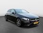 Mercedes-Benz A-klasse 180 Business Solution AMG Aut. | Panoramadak | SfeerLed
