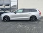 Volvo V60 2.0 T8 Plug-in hybrid AWD Ultimate Dark | Bower&Wilkins | Stoelverkoeling + massage | Panorama dak | Adaptieve cruise |