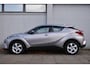 Toyota C-HR 1.8 Hybrid Dynamic Limeted Automaat 122pk | Cruise control | Trekhaak | Achteruitrijcamera | Dealer onderhouden |