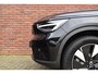Volvo C40 Single Motor 238PK Plus 69 kWh | All-Season | Extra getint glas | Draadloze telefoonlader |