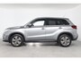 Suzuki Vitara 1.0 Boosterjet Select | Dealer Onderhouden! | Automaat | Trekhaak | Navi By App | Camera | Clima | Stoelverwarming | Cruise Control | Lichtmetalen Velgen