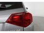 Suzuki Vitara 1.0 Boosterjet Select | Dealer Onderhouden! | Automaat | Trekhaak | Navi By App | Camera | Clima | Stoelverwarming | Cruise Control | Lichtmetalen Velgen