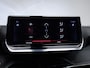 Peugeot 2008 1.2 PureTech Allure Sport (APPLE CARPLAY,NAVI,CAMERA,GETINT,CLIMATE,CRUISE,ELEKTRISCH PAKKET,SPORTSTOELEN,LM VELGEN)